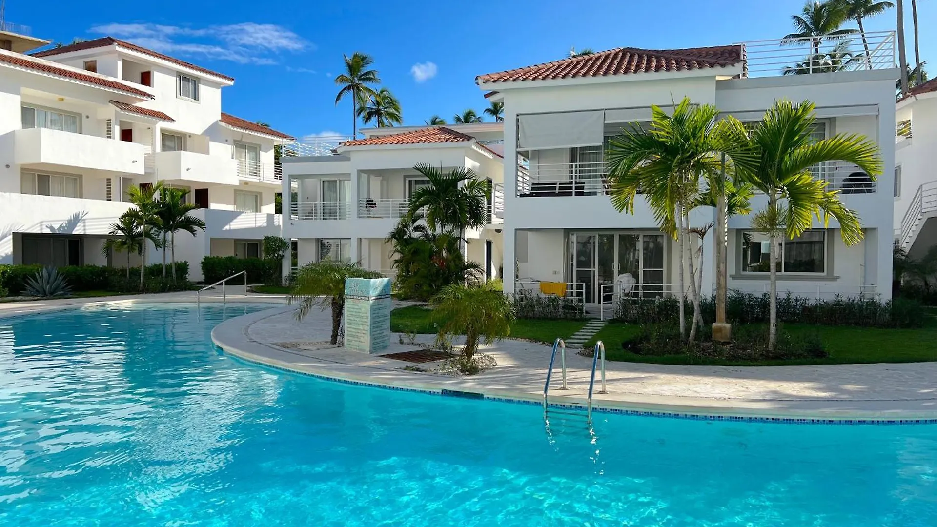 Ξενοδοχείο με διαμερίσματα Tropical Suites And Villas - Los Corales Beach - Great Location With Many Restaurants Πούντα Κάνα