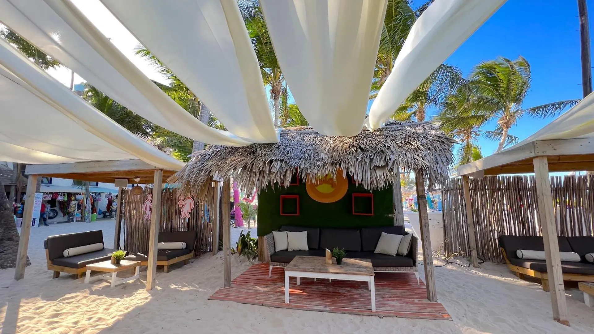 Ξενοδοχείο με διαμερίσματα Tropical Suites And Villas - Los Corales Beach - Great Location With Many Restaurants Πούντα Κάνα