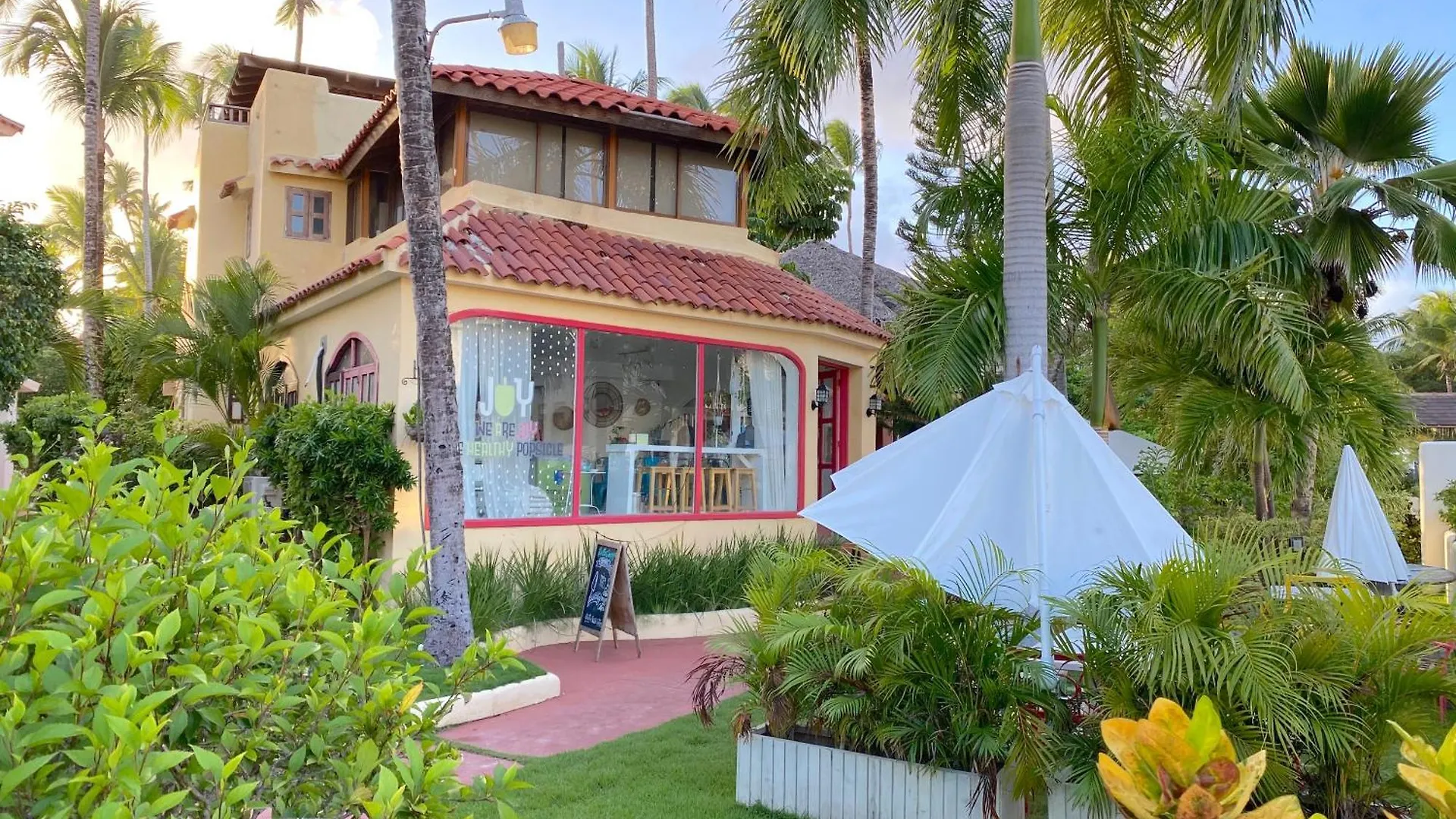 Tropical Suites And Villas - Los Corales Beach - Great Location With Many Restaurants Punta Cana 5*,  Dominik Cumhuriyeti